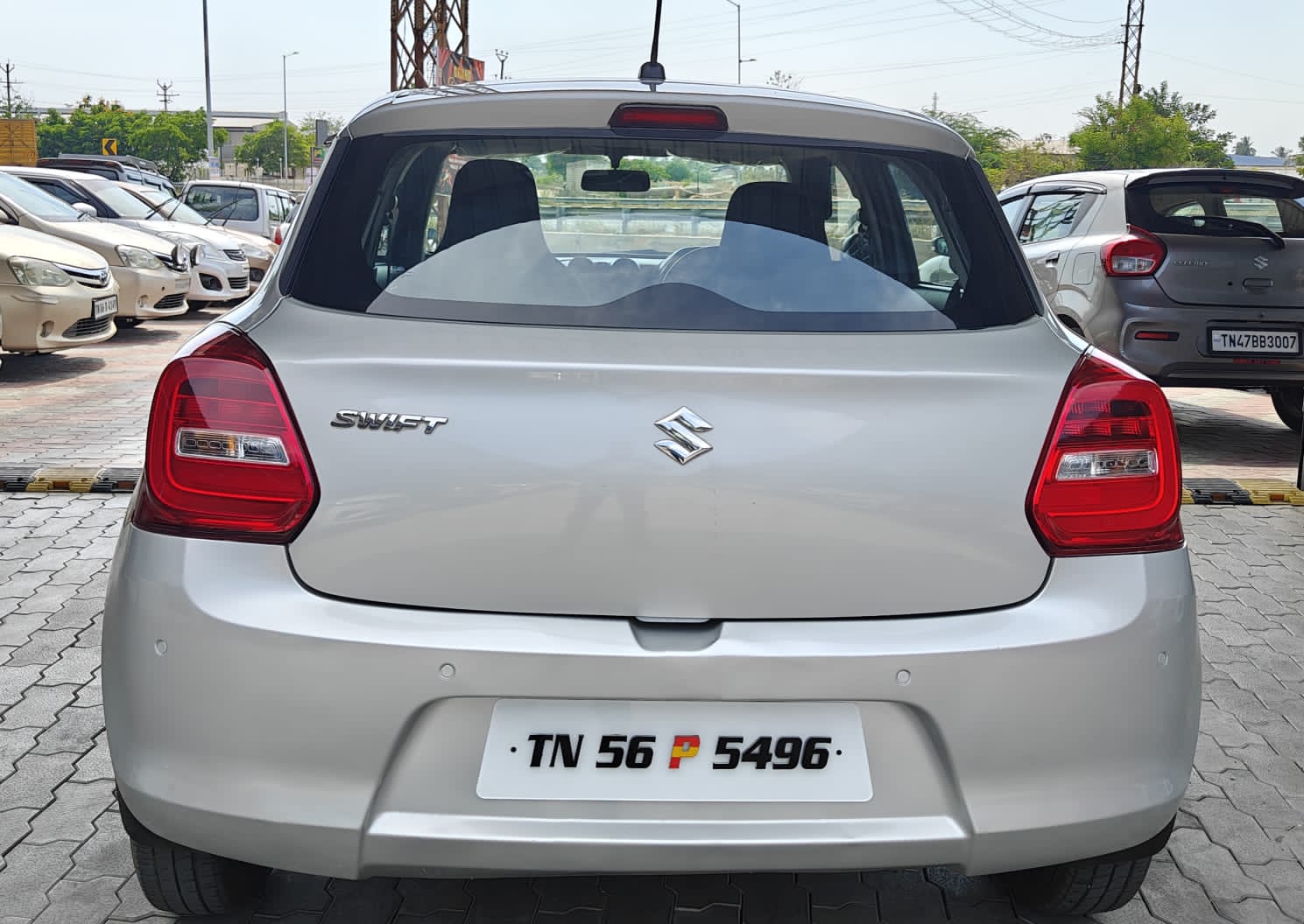 Maruti Suzuki Swift - Image 3