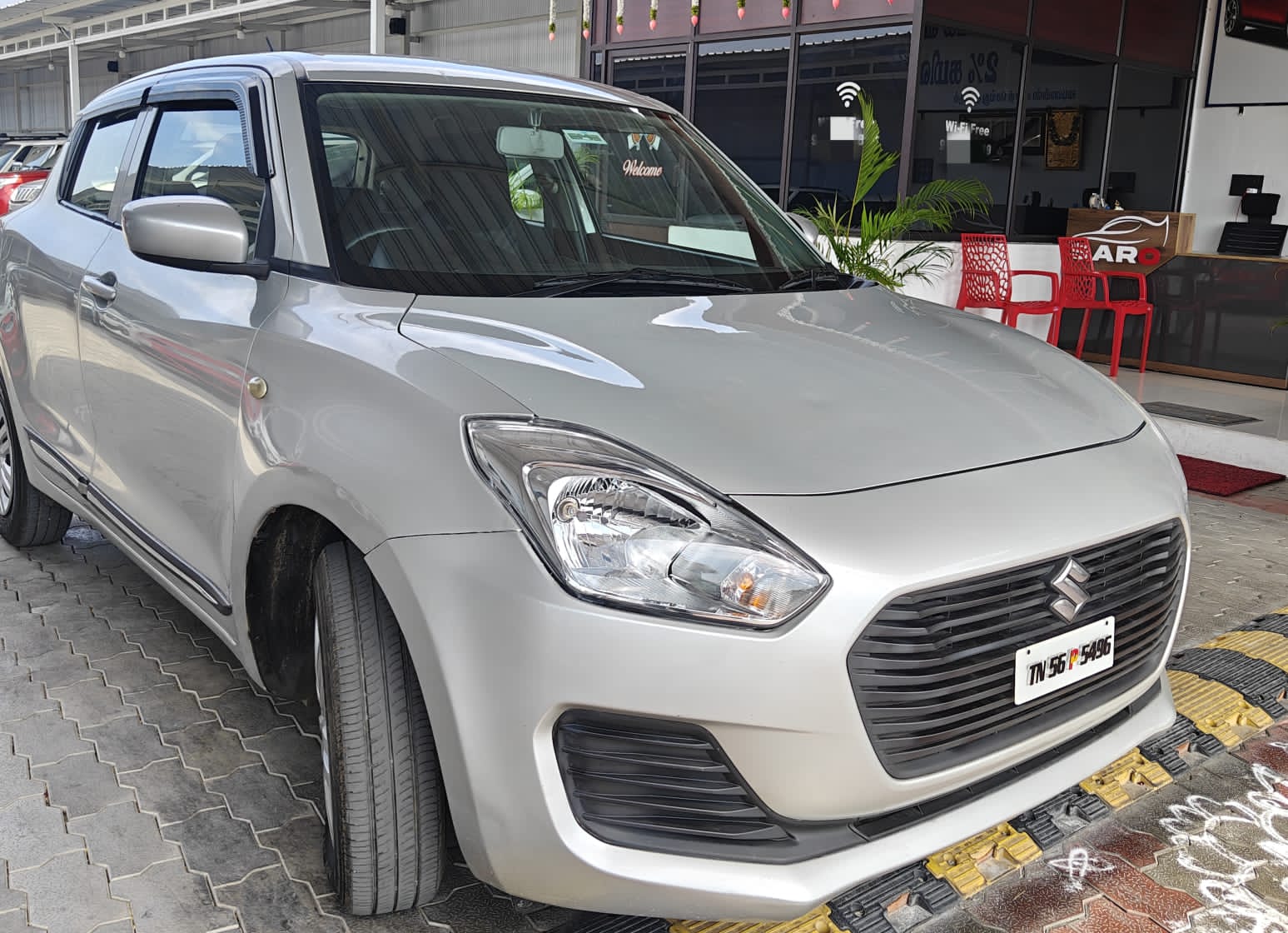 Maruti Suzuki Swift - Image 15