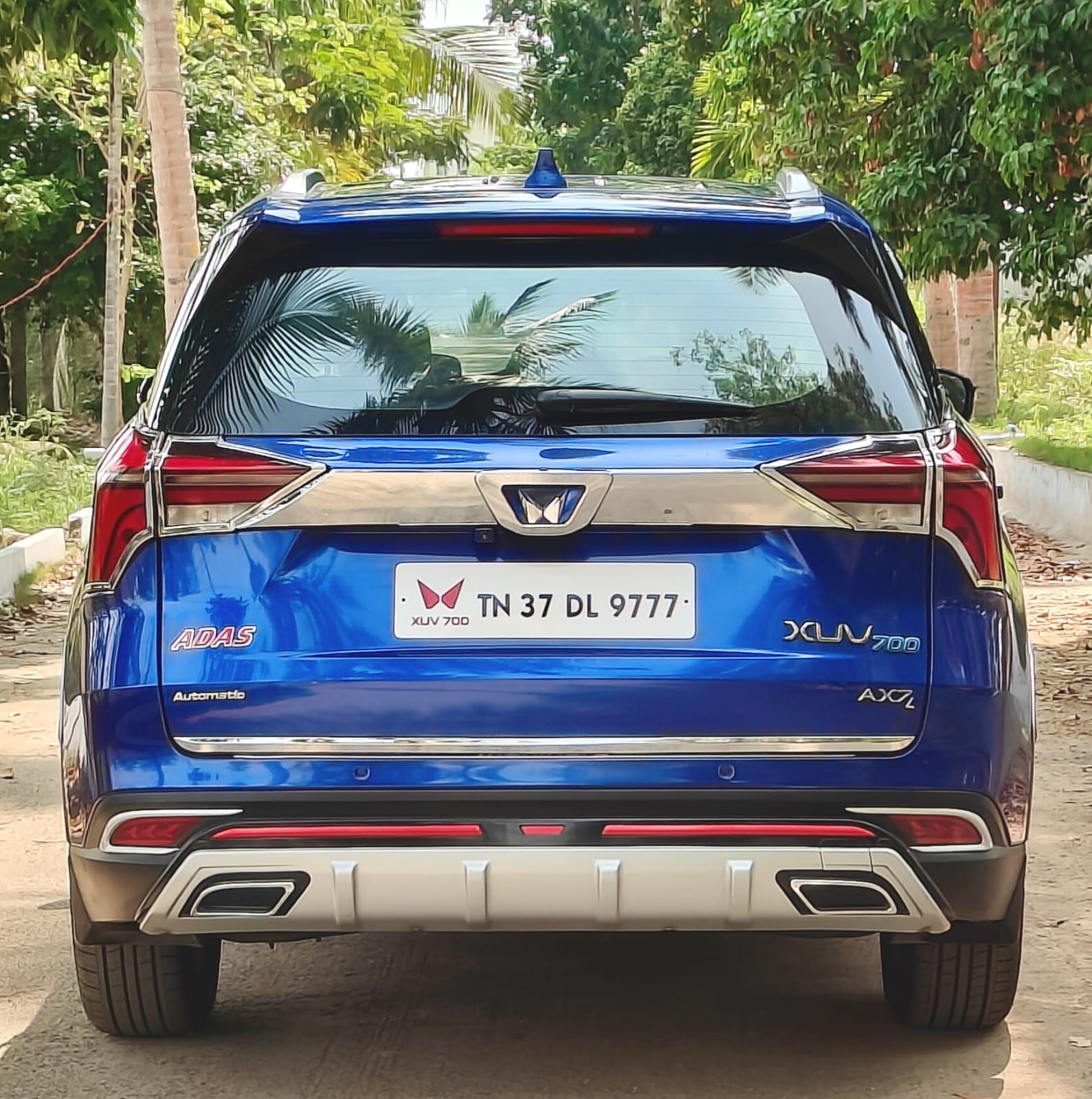 Mahindra XUV700 - Image 3