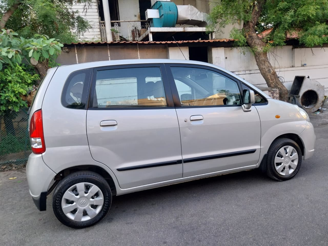 Maruti Suzuki Zen Estilo - Image 7