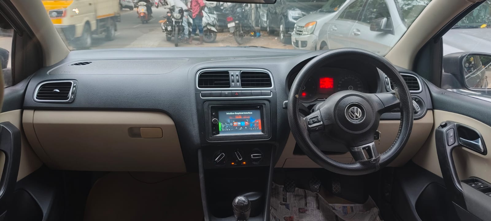 Volkswagen Polo - Image 4