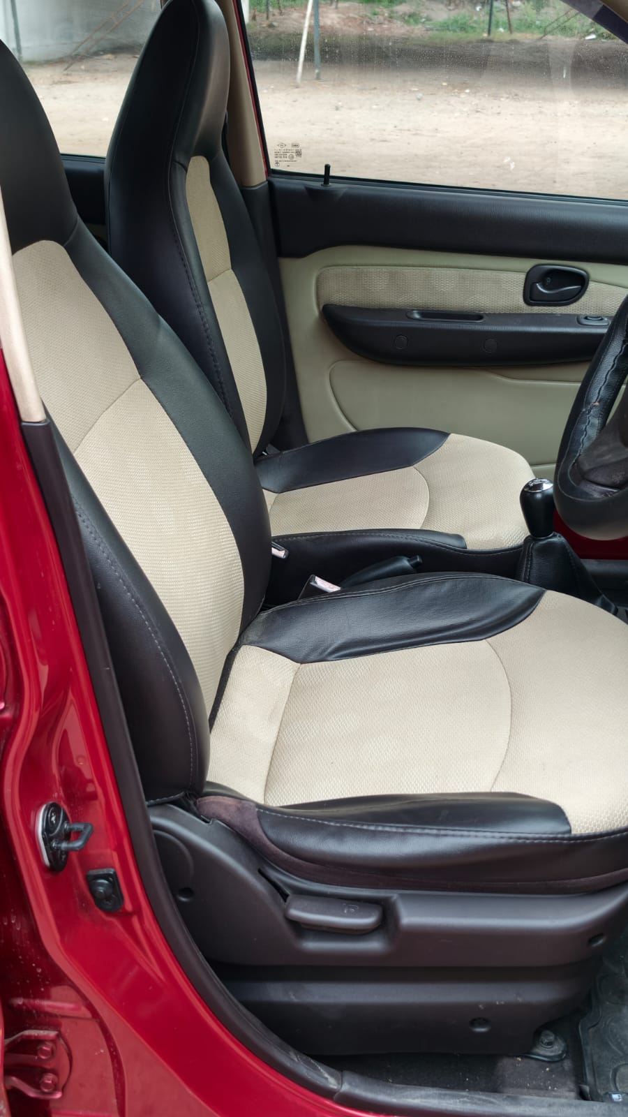 Hyundai Santro - Image 12