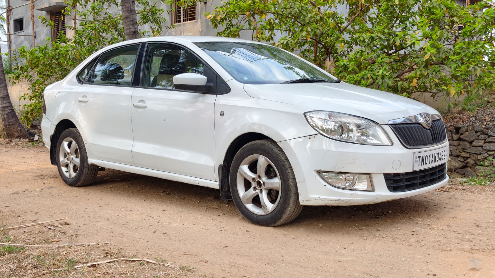 Skoda Rapid - Image 3