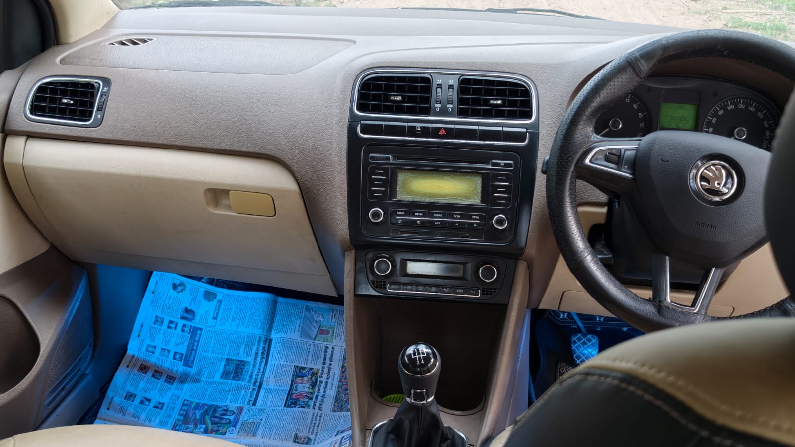 Skoda Rapid - Image 12