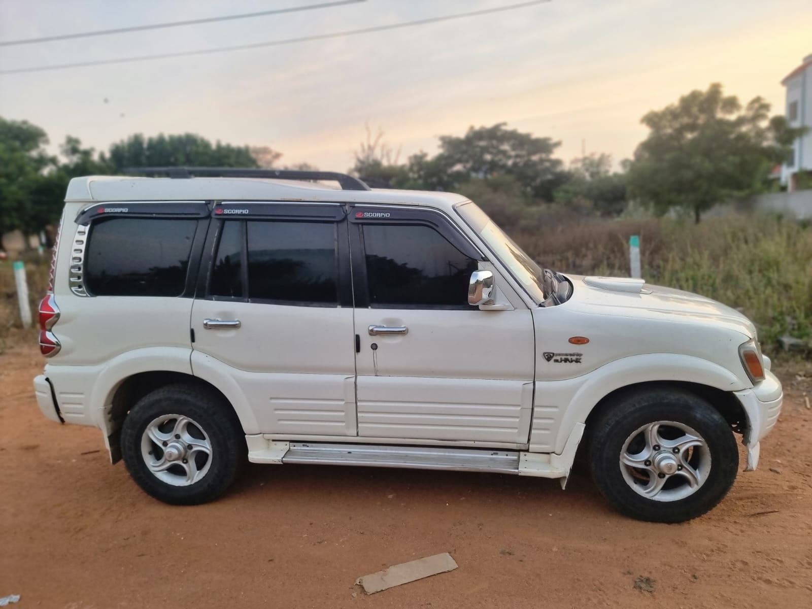 Mahindra Scorpio - Image 10