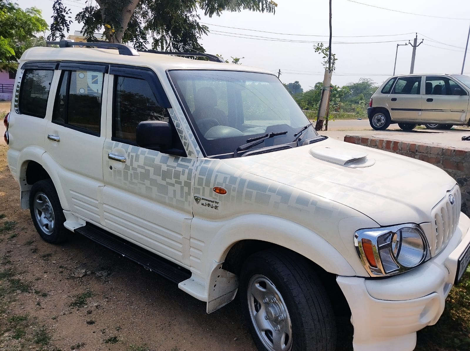 Mahindra Scropio - Image 10