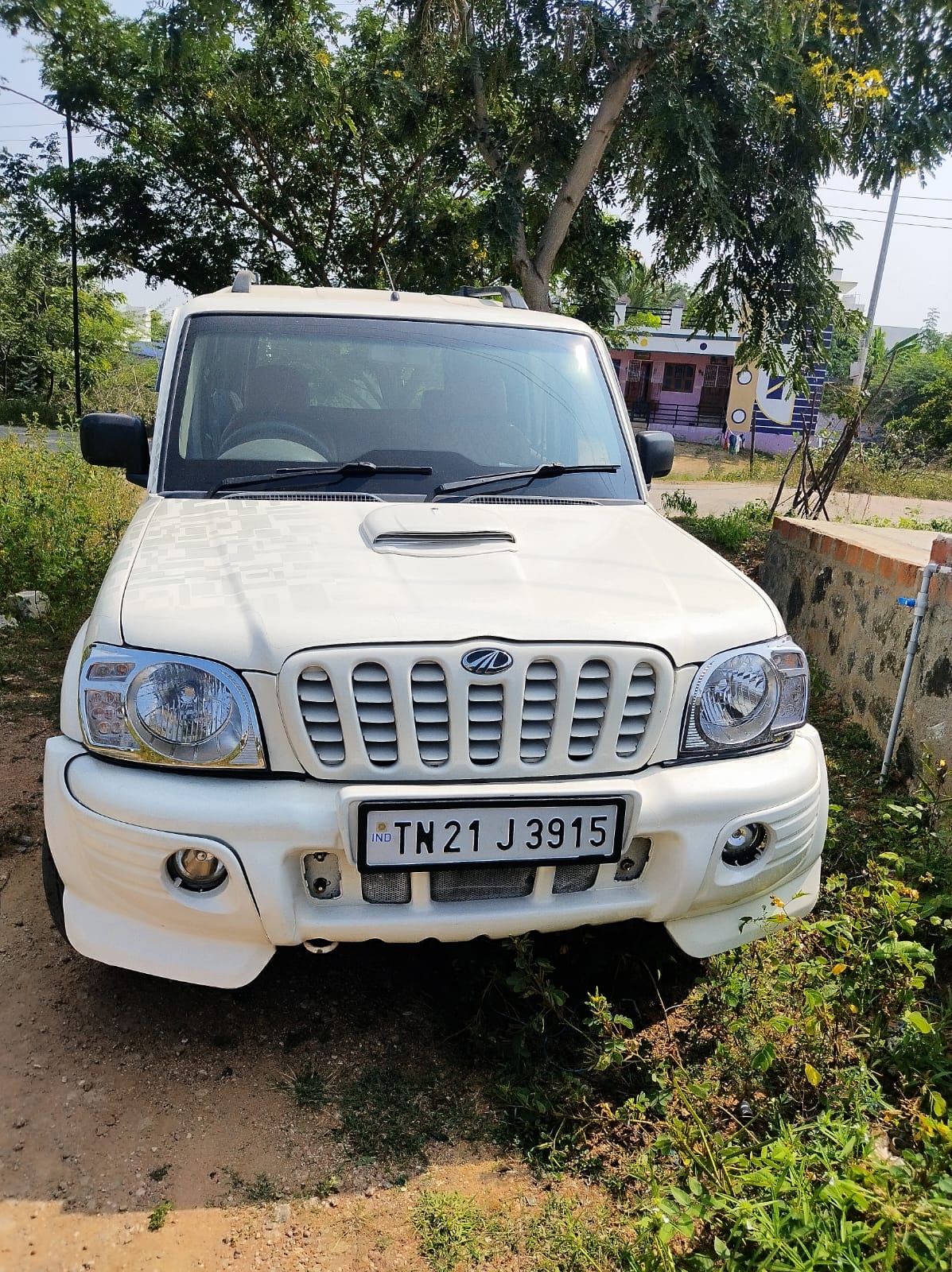 Mahindra Scropio