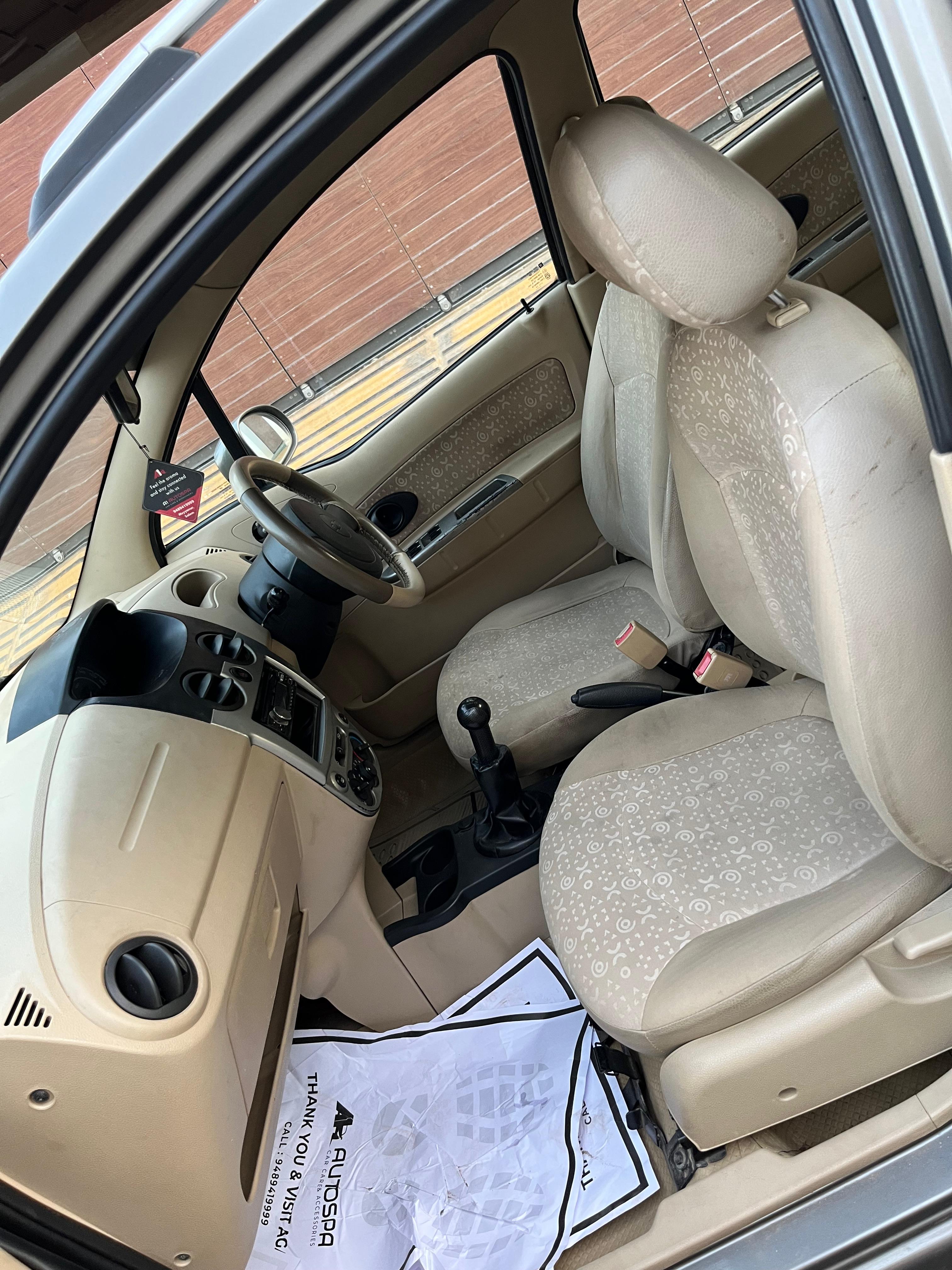 Chevrolet Spark - Image 8