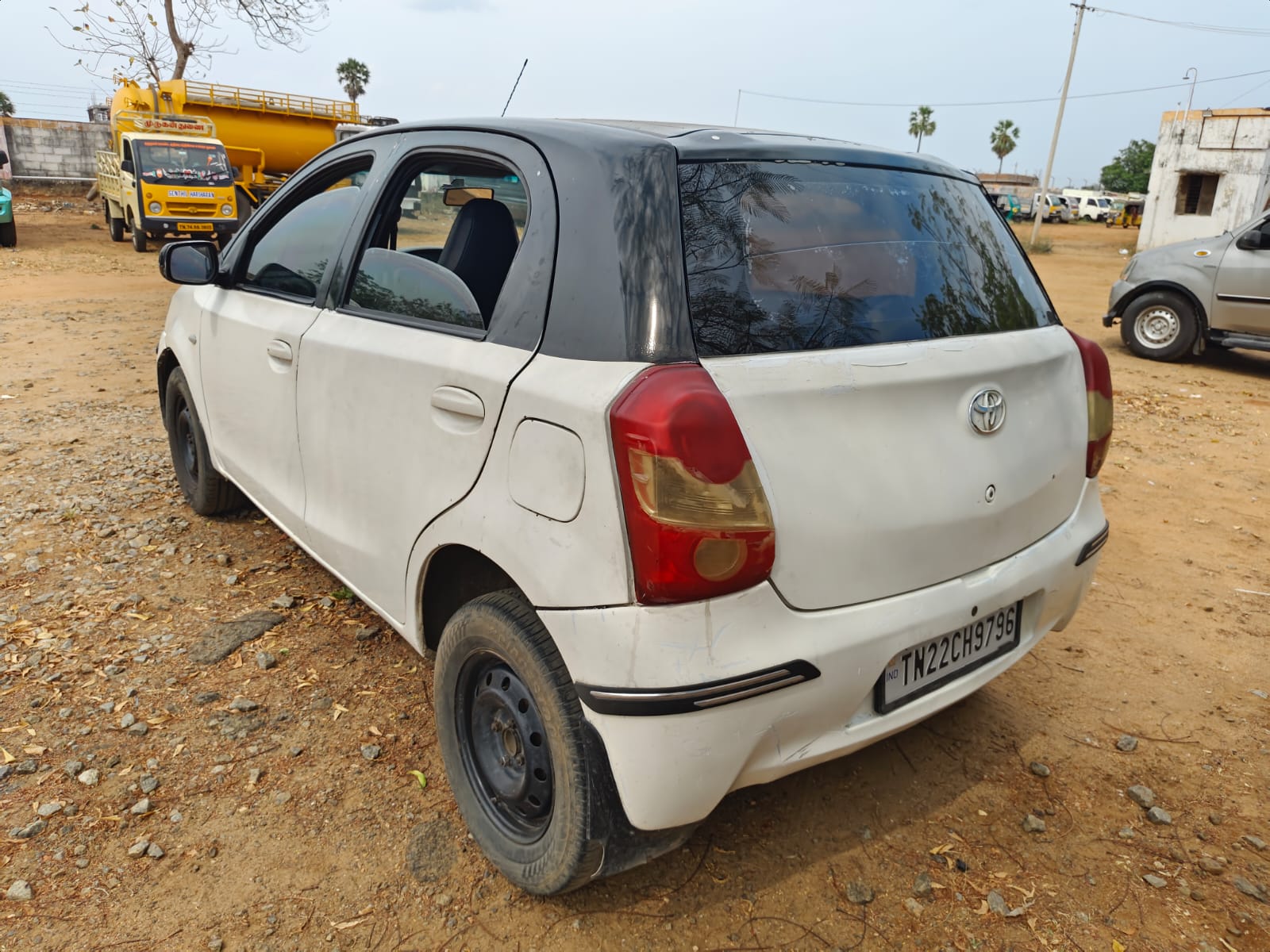 Toyota Etios - Image 12