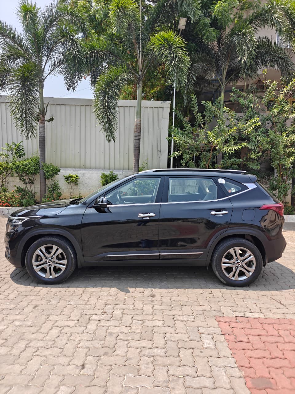 Kia Seltos - Image 7