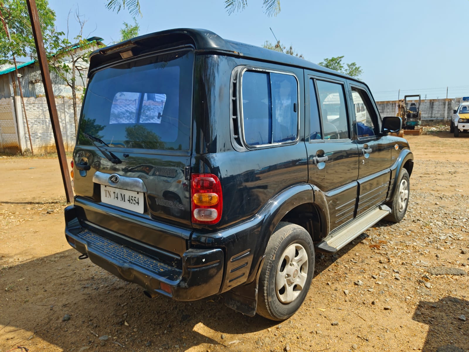 Mahindra Scorpio - Image 16