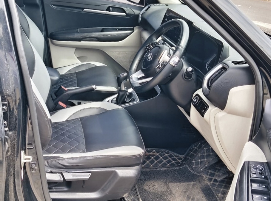 Kia Sonet - Image 9