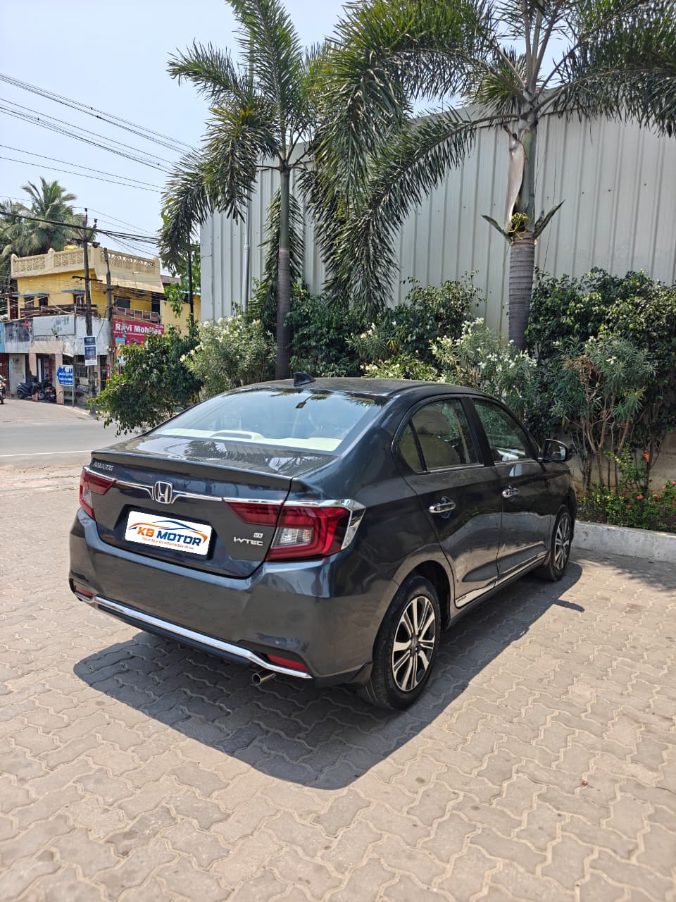 Honda Amaze - Image 4