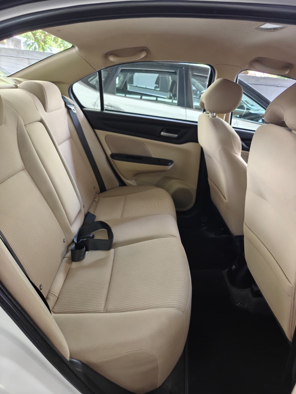 Honda Amaze - Image 9
