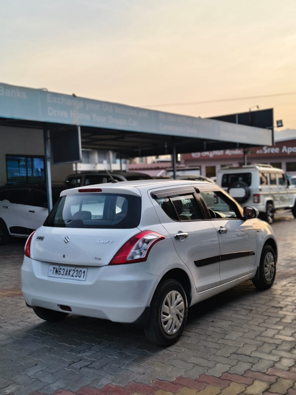 Maruti Suzuki Swift - Image 8