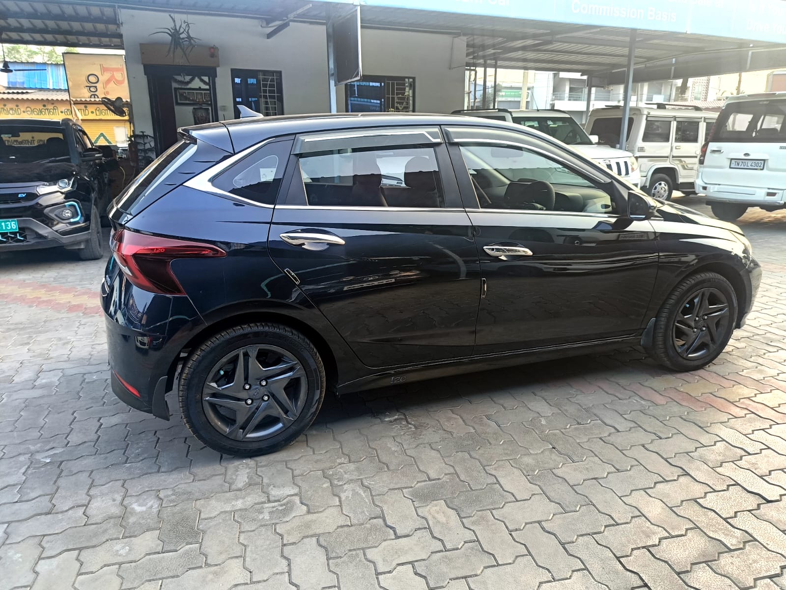 Hyundai i20 - Image 8