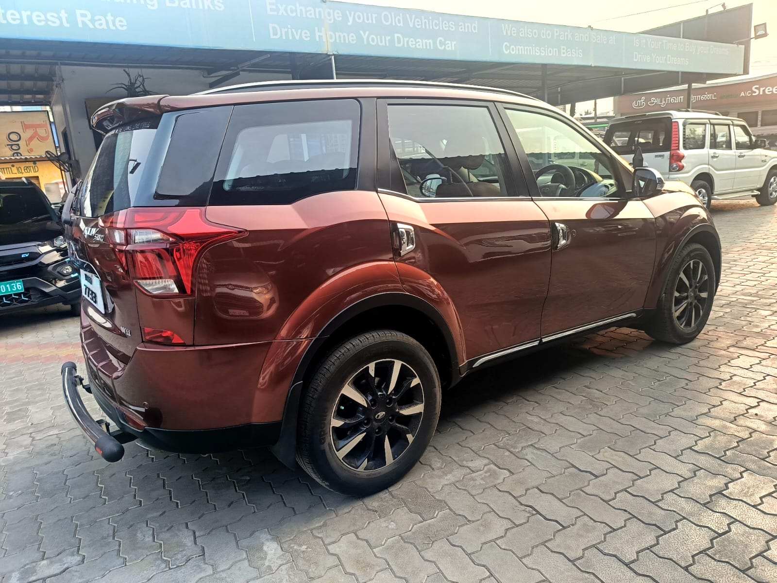 Mahindra XUV500 - Image 16