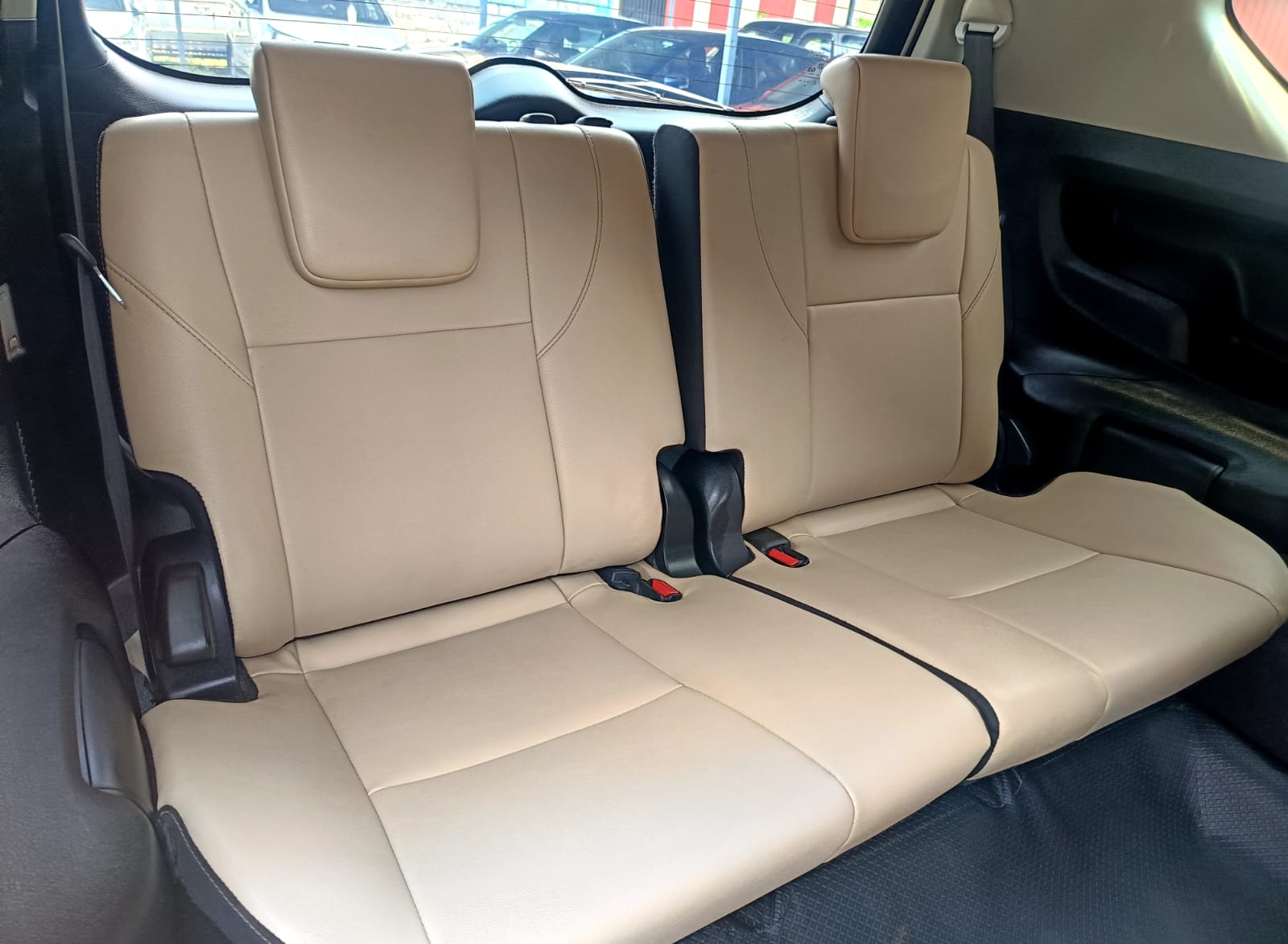 Toyota Innova Crysta - Image 3