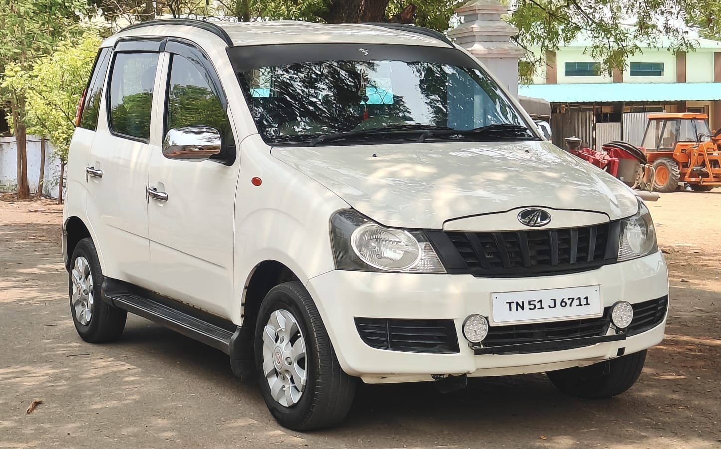 Mahindra Quanto - Image 13