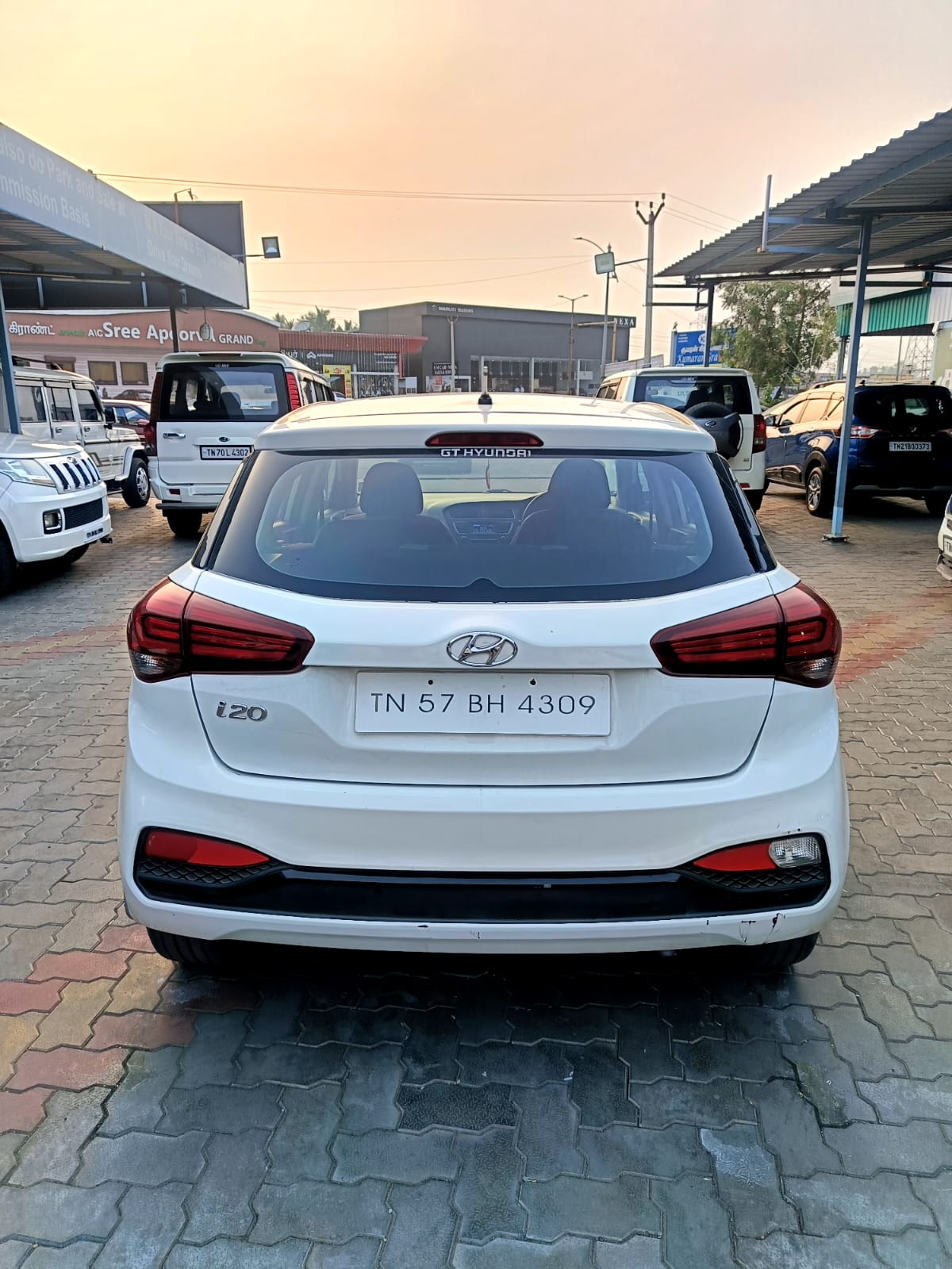 Hyundai i20 - Image 12