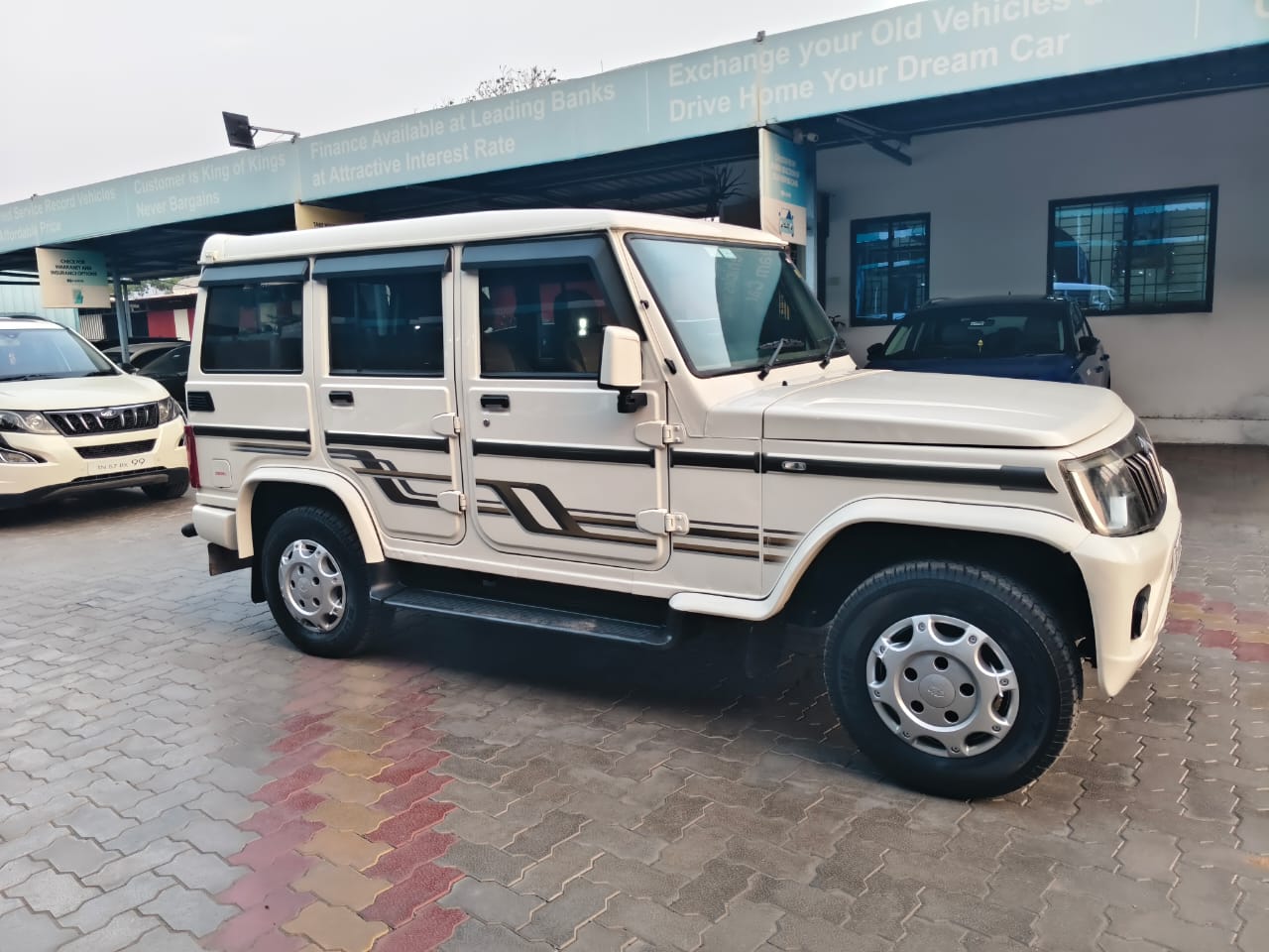 Mahindra Bolero - Image 7