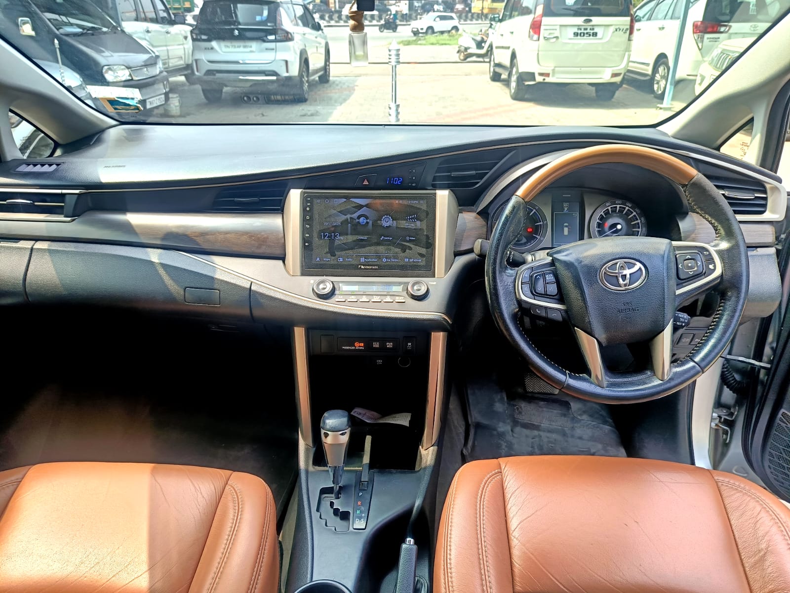 Toyota Innova - Image 61