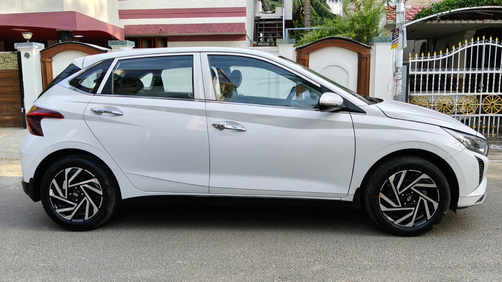 Hyundai i20 - Image 10