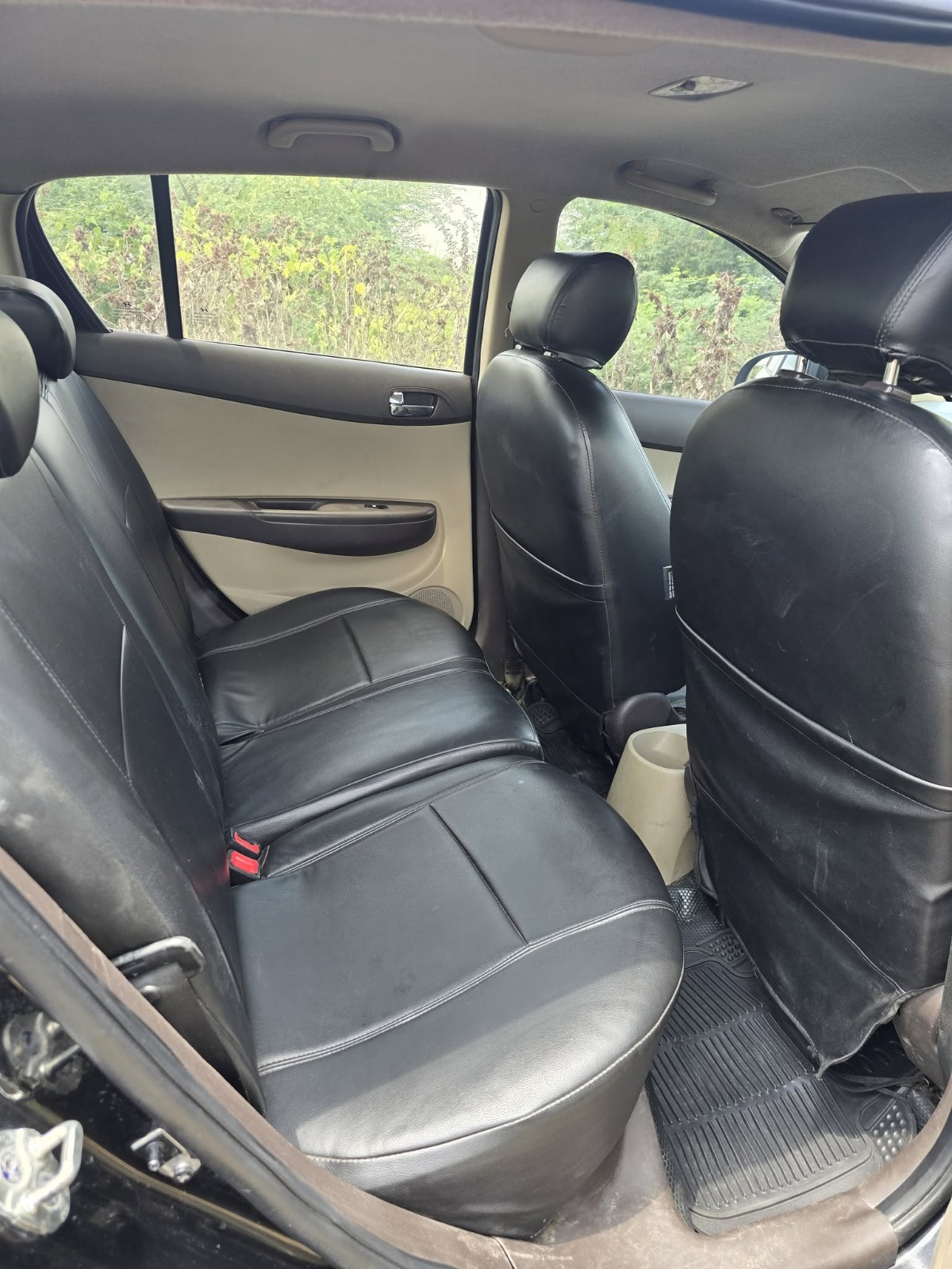 Hyundai i20 - Image 16