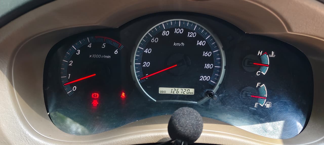 Toyota Innova - Image 10
