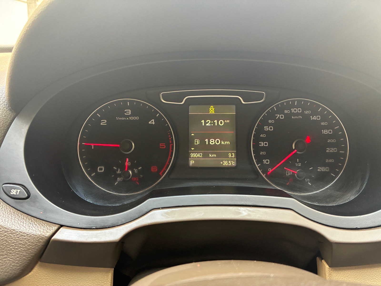 Audi Q3 - Image 7