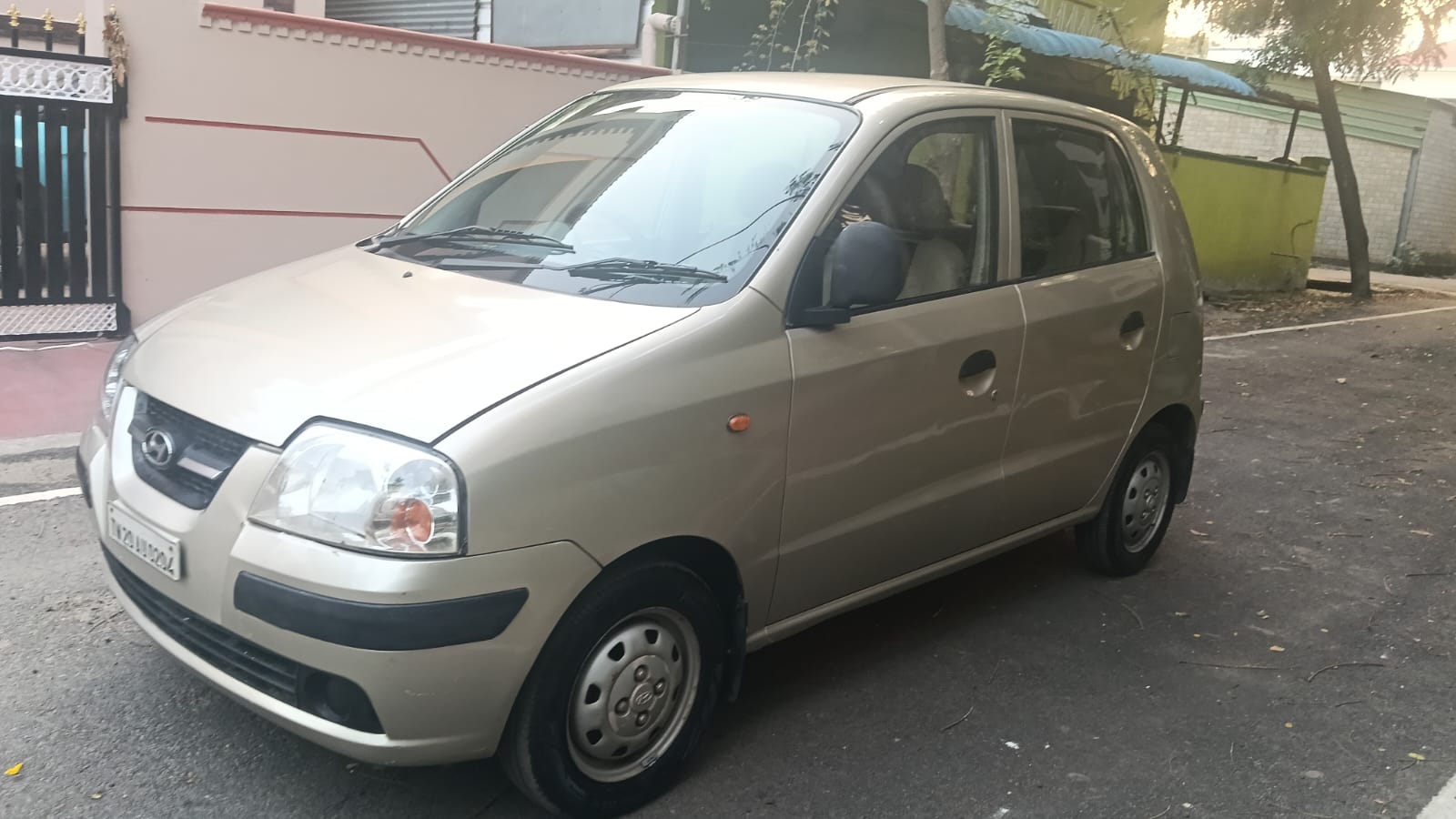 Hyundai Santro Xing - Image 6