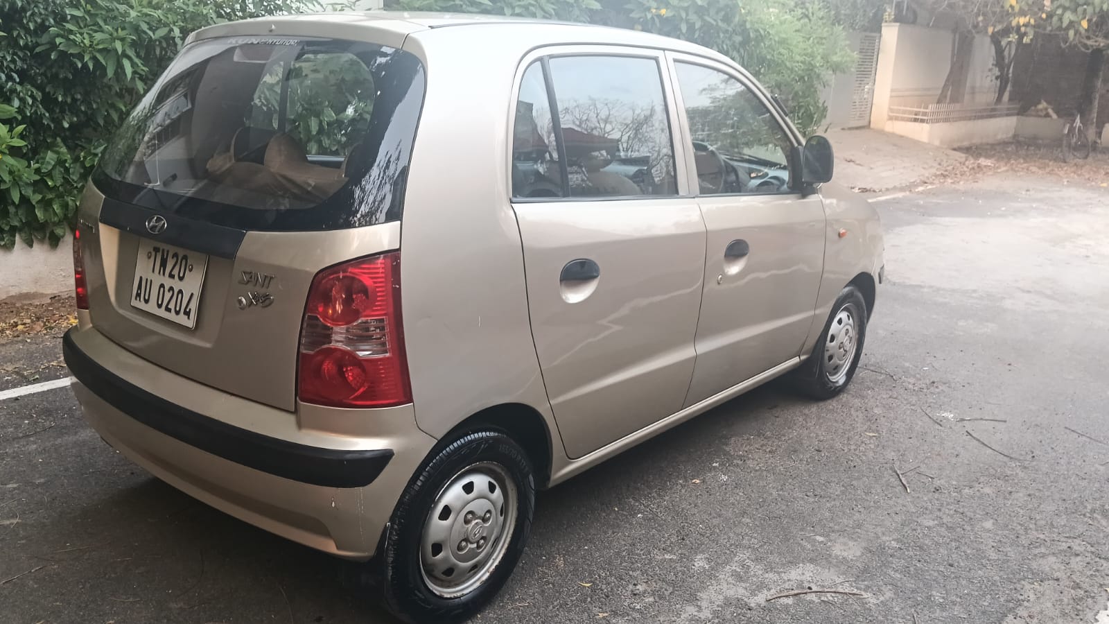 Hyundai Santro Xing - Image 18
