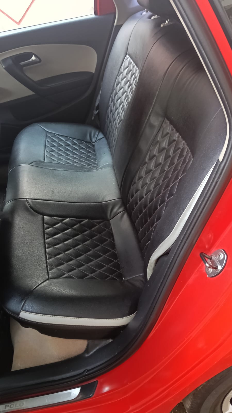 Volkswagen Polo - Image 13