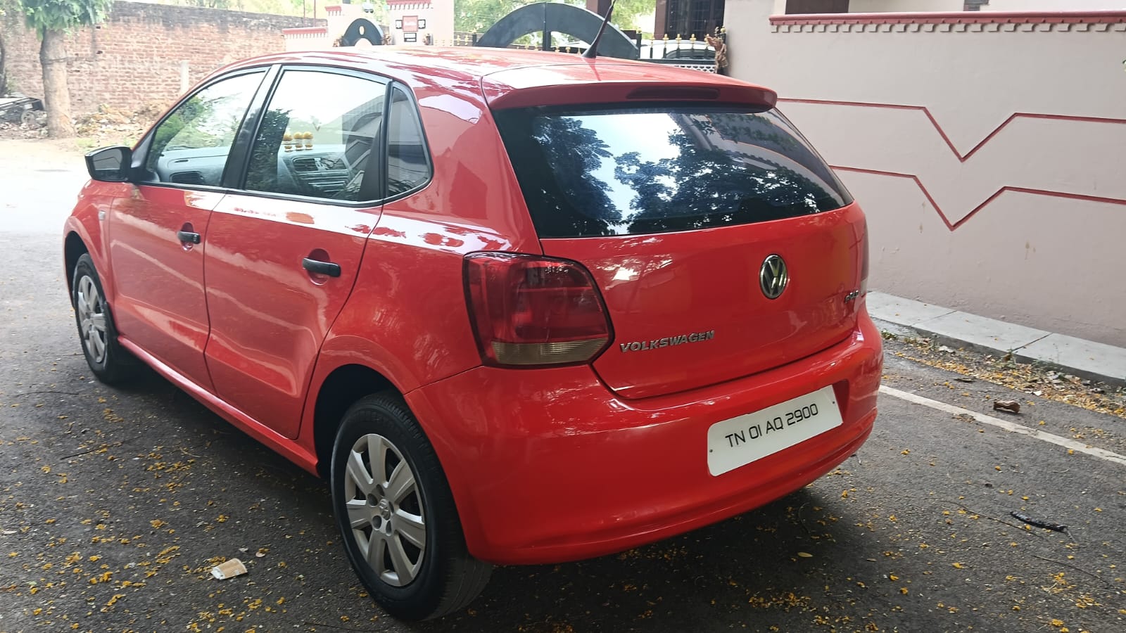 Volkswagen Polo - Image 10