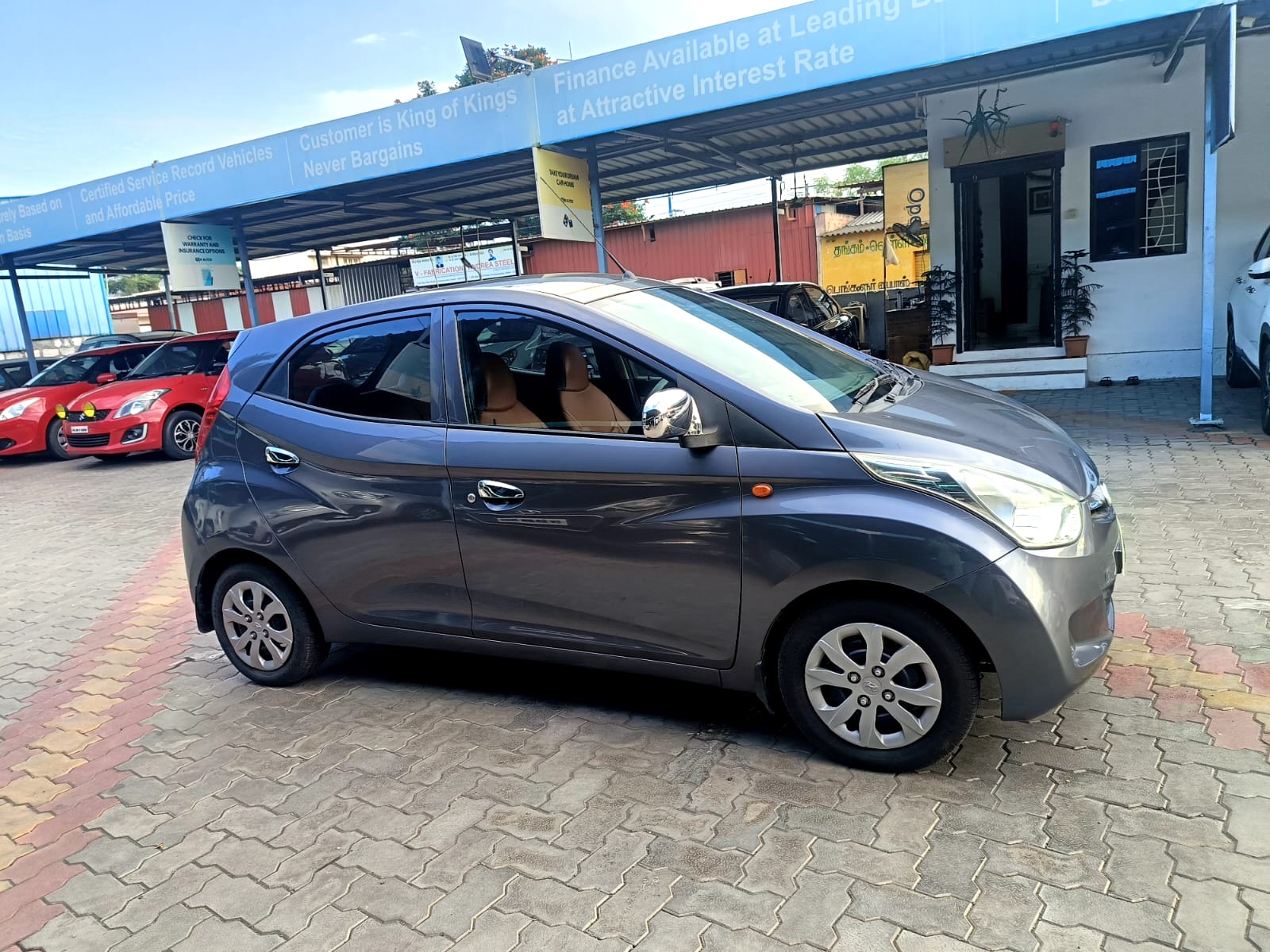 Hyundai Eon - Image 5