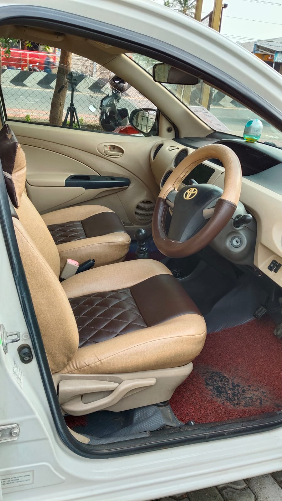 Toyota Etios - Image 3