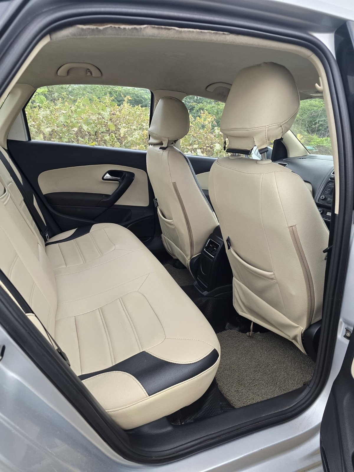 Skoda Rapid - Image 12