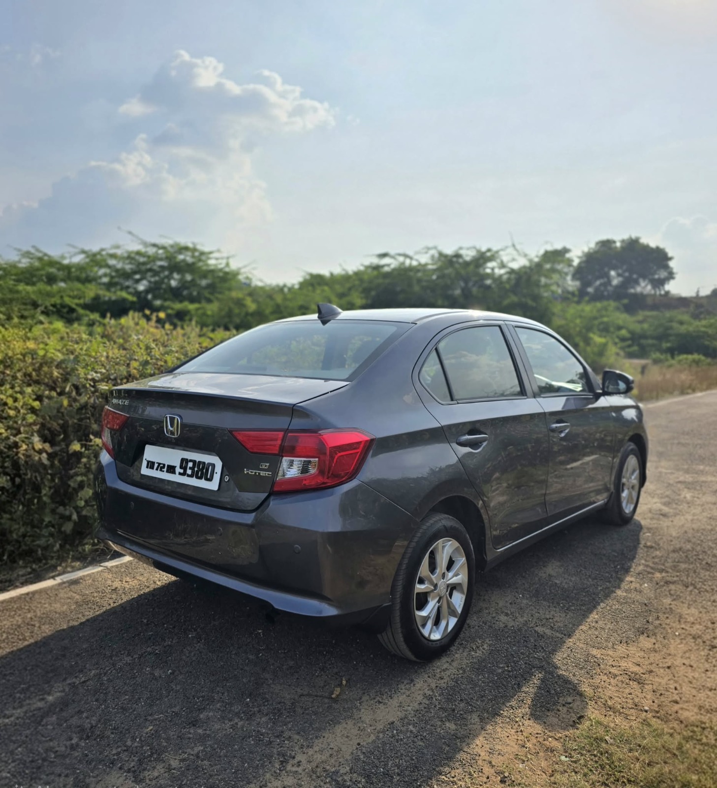 Honda Amaze - Image 2