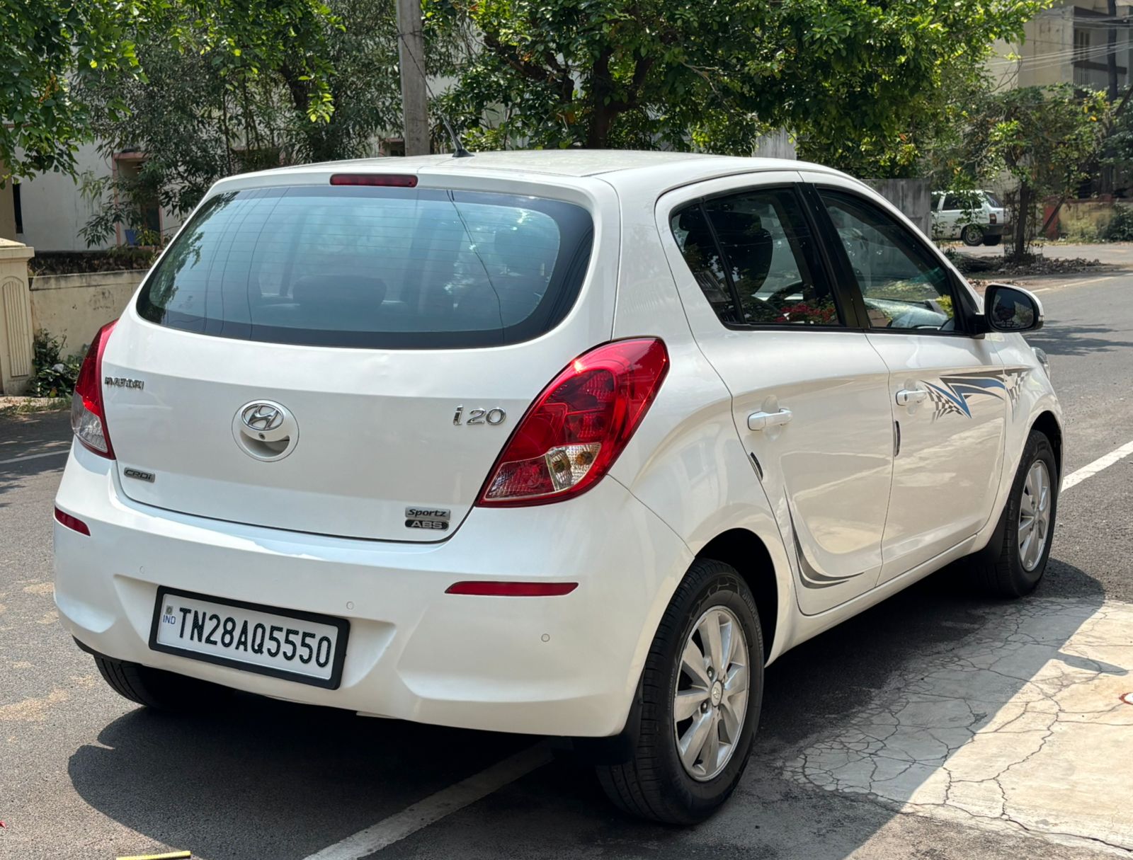 Hyundai i20 - Image 12
