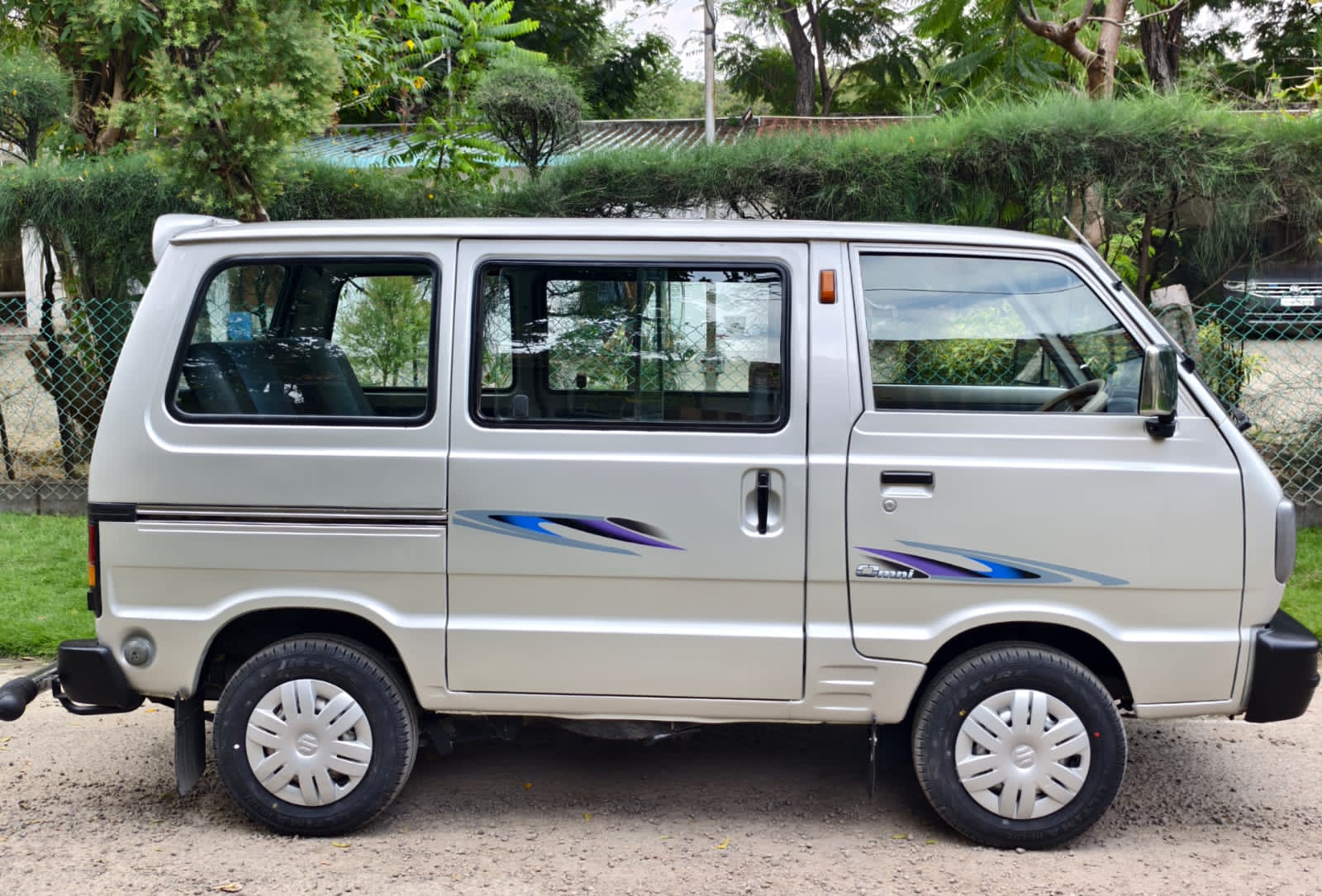 Maruti Suzuki Omni - Image 5