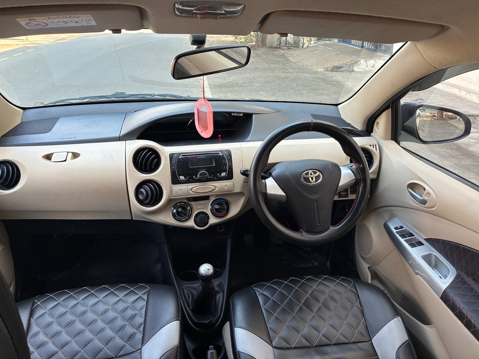 Toyota Etios Liva - Image 5