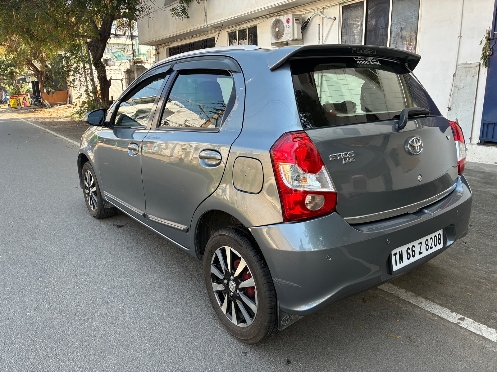 Toyota Etios Liva - Image 16