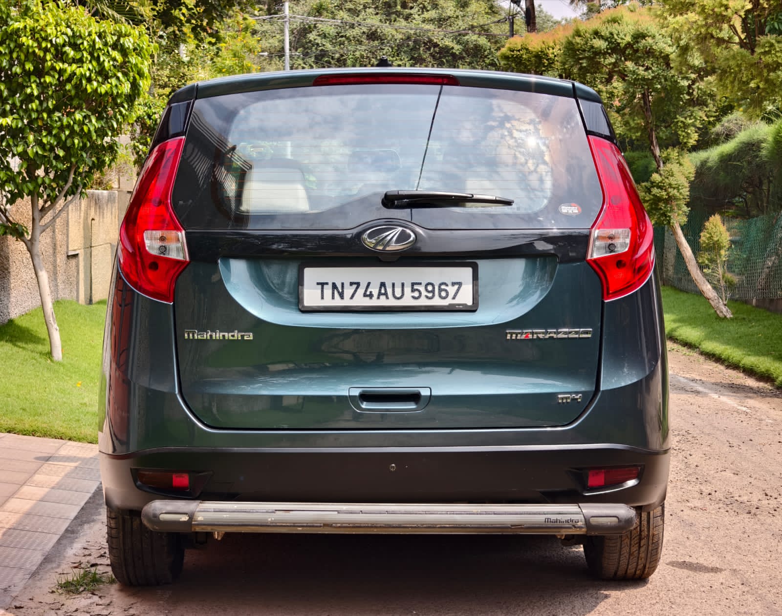 Mahindra Marazzo - Image 17
