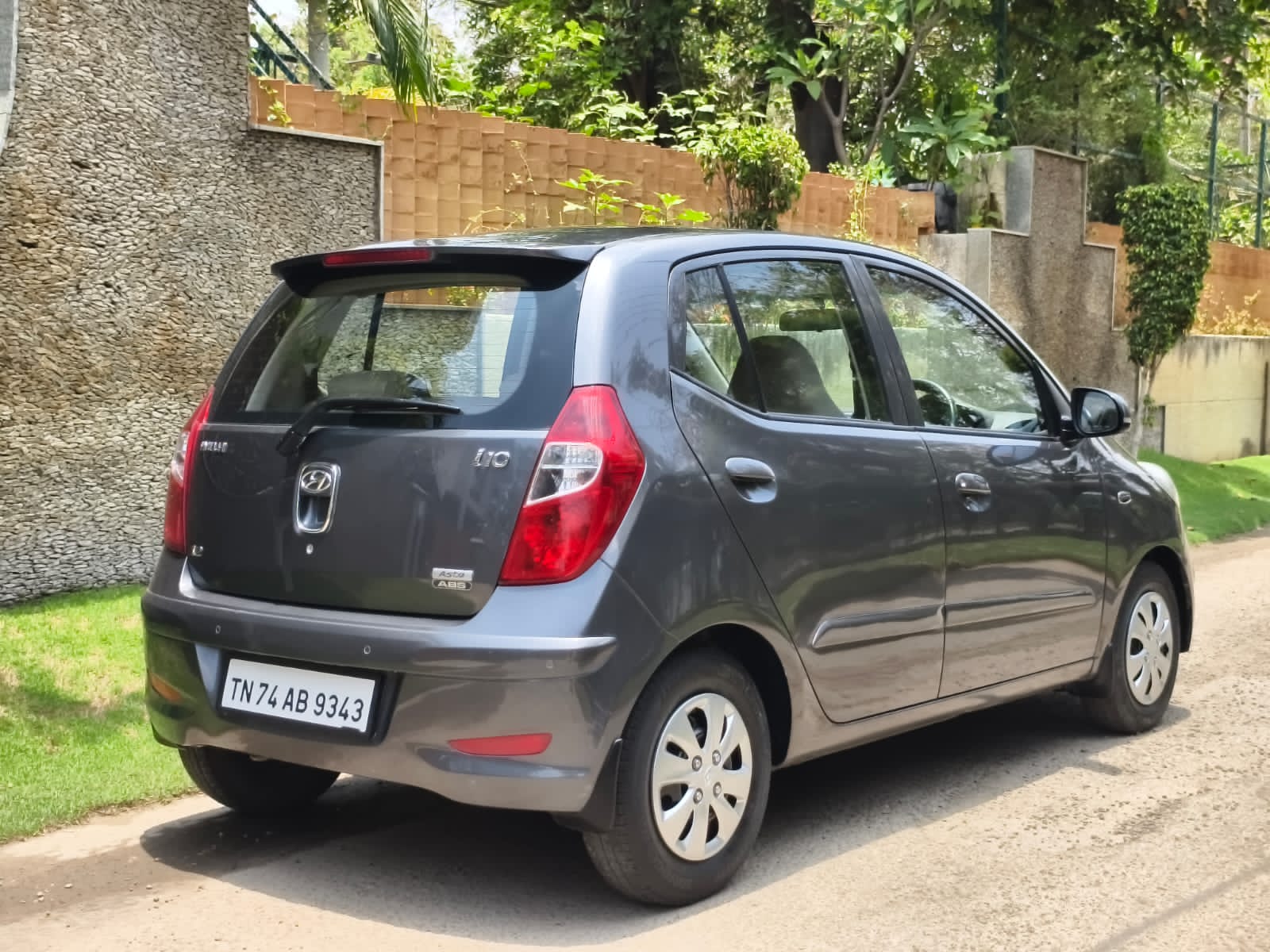 Hyundai i10 - Image 14
