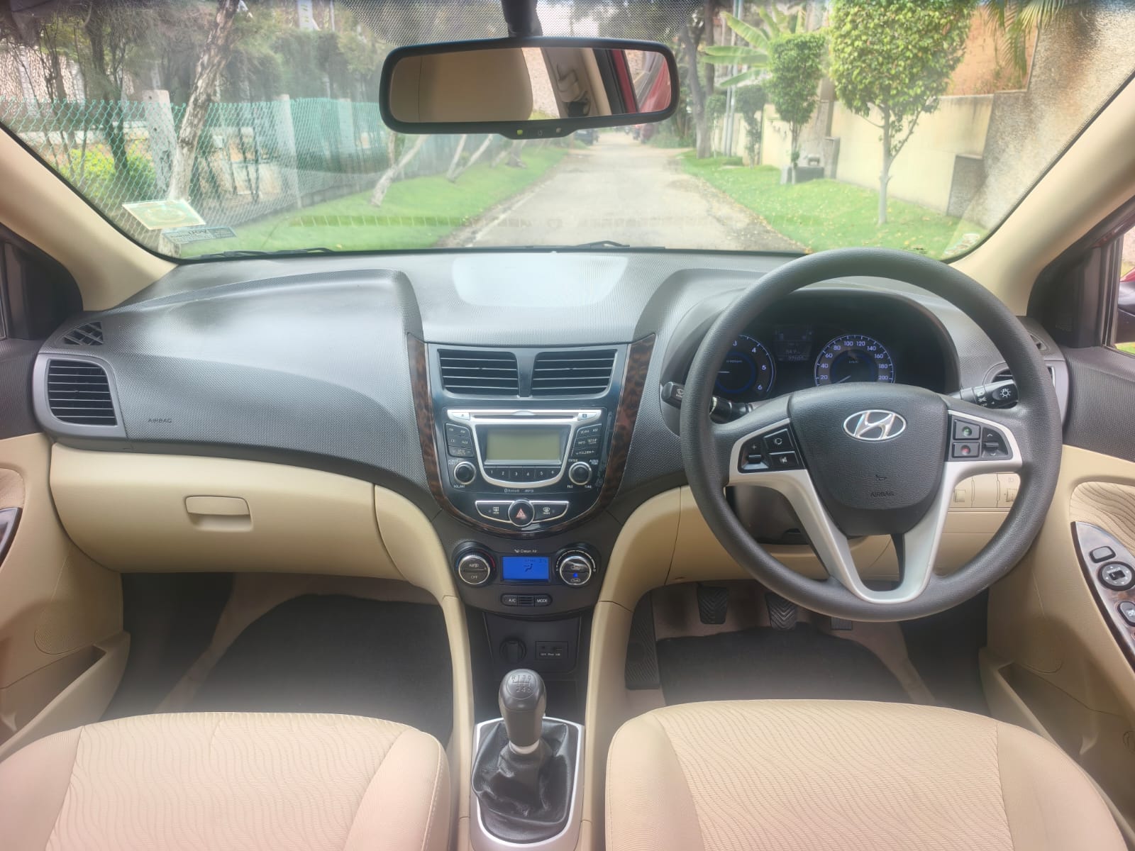 Hyundai Verna - Image 10