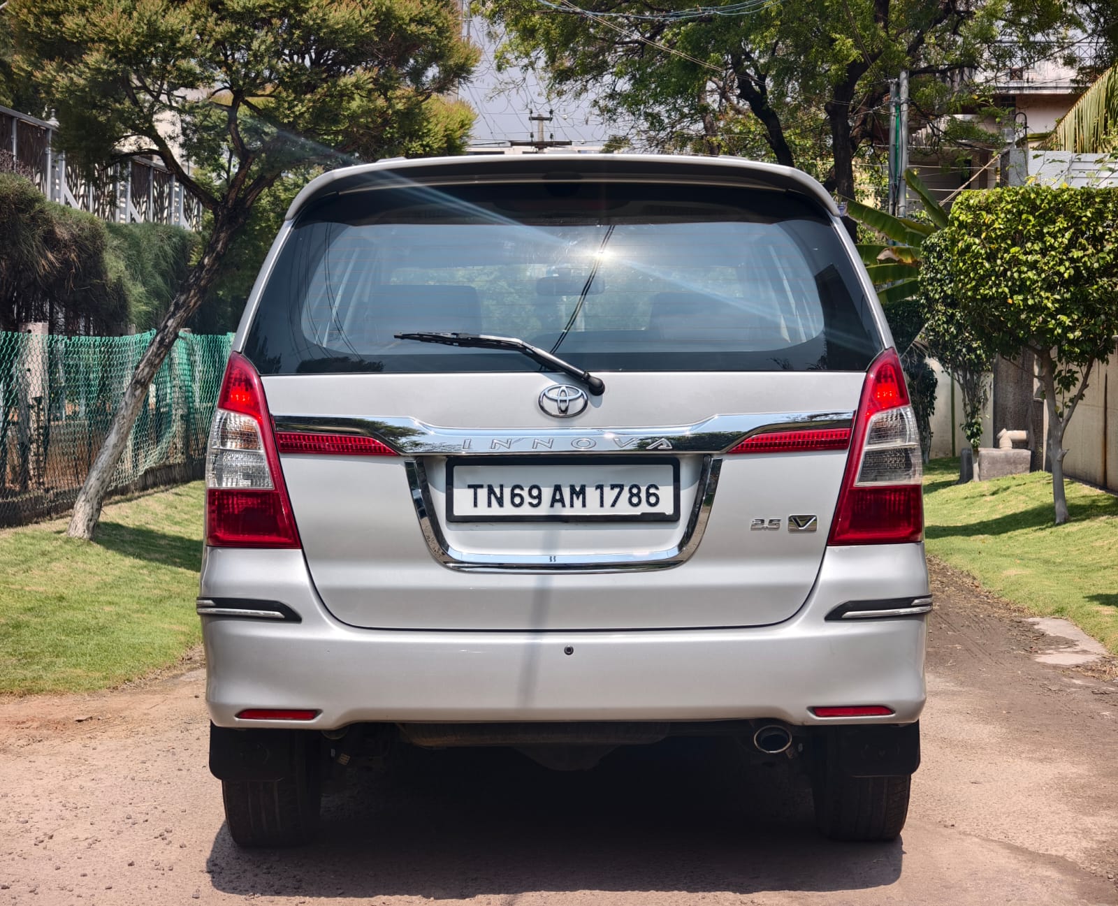 Toyota Innova - Image 17