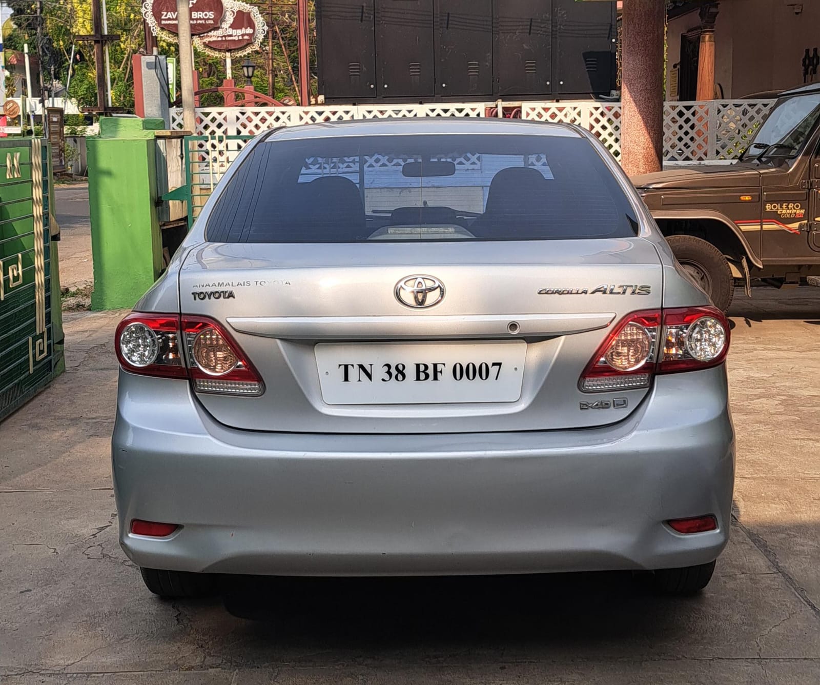 Toyota Corolla Altis - Image 12