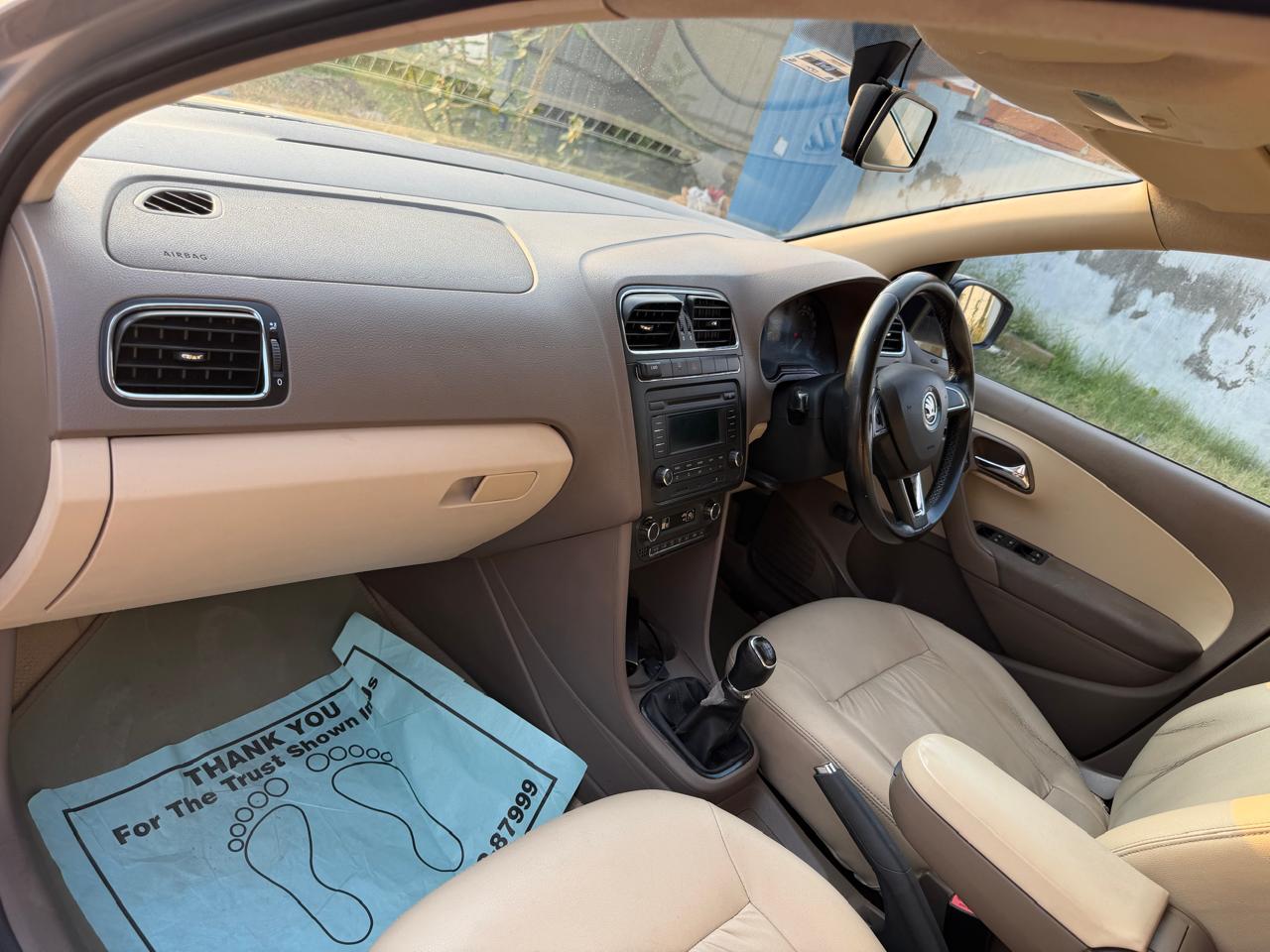 Skoda Rapid - Image 11