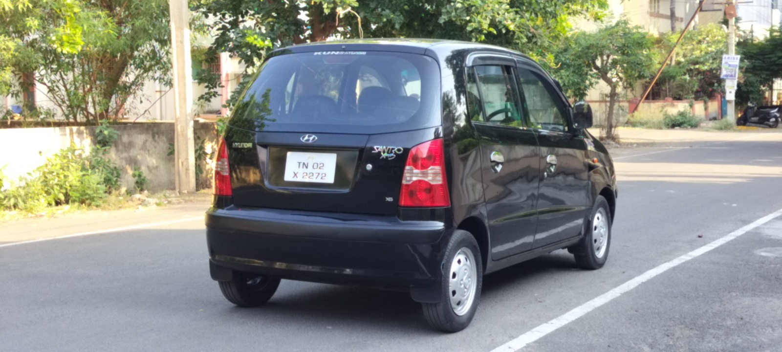 Hyundai Santro Xing - Image 9