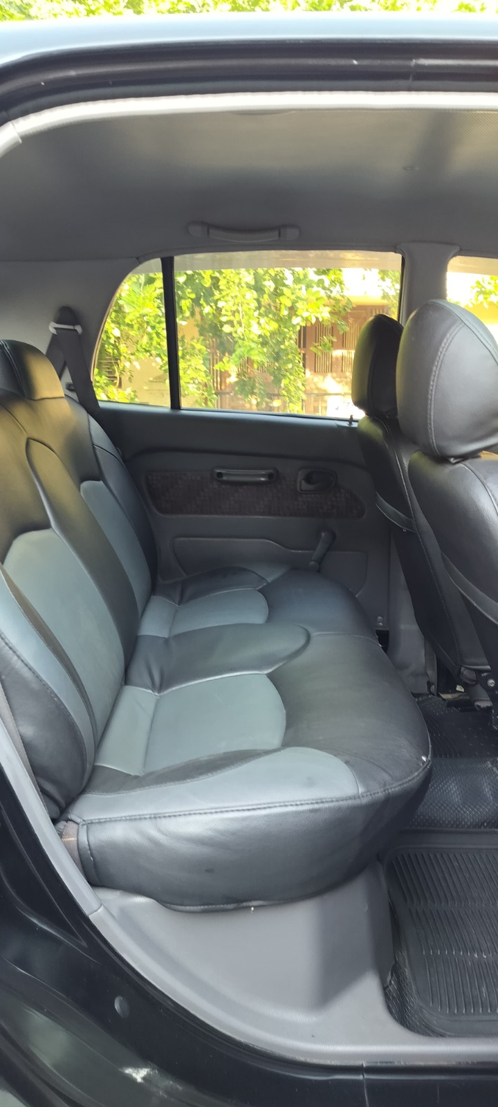 Hyundai Santro Xing - Image 3